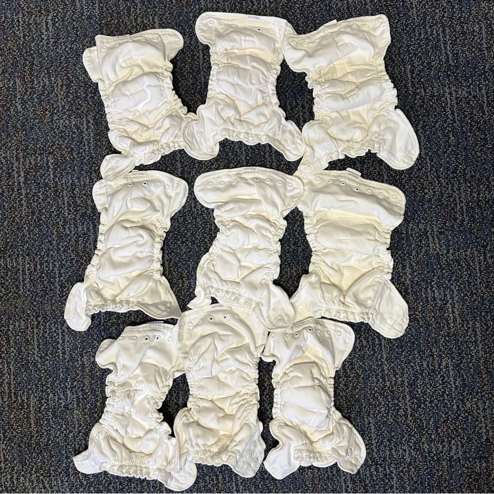 Bundle of Esembly Size 2 Diapers - Picture 5 of 10